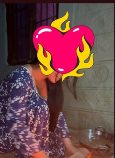 Simran Singhania - escort in Noida Photo 4 of 4