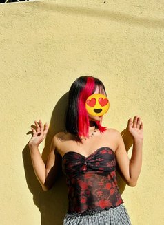 Naina - puta in Kathmandu Photo 3 of 4