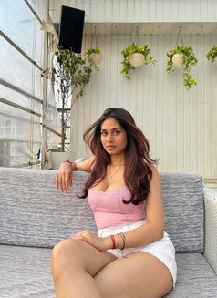 Naina P - escort in Pondicherry Photo 2 of 2