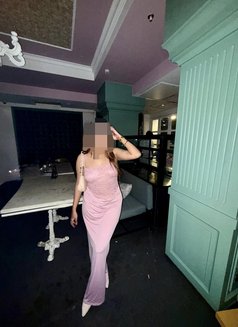 Naina Sharma - escort in New Delhi Photo 2 of 5