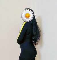 Naina - escort in New Delhi Photo 1 of 3