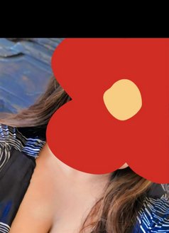 Naina Verma - dominatrix in New Delhi Photo 3 of 4