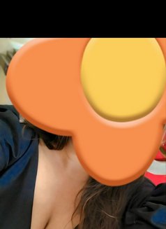 Naina Verma - dominatrix in New Delhi Photo 4 of 4