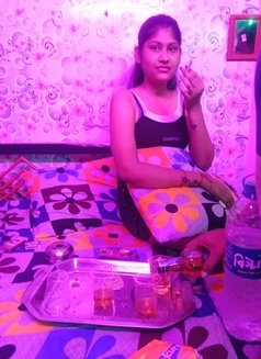 MONIKA Vip College Girls Real Profile - escort in Pune Photo 2 of 2