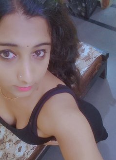 Naini 🥰 - Acompañantes transexual in Hyderabad Photo 5 of 5