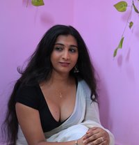 Naini 🥰 - Transsexual escort in Hyderabad