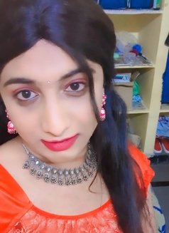Nainika - Transsexual escort in Hyderabad Photo 4 of 7