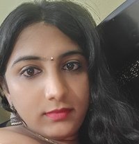 Nainika - Acompañantes transexual in Hyderabad