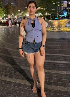 Naira - escort in Bali Photo 3 of 6