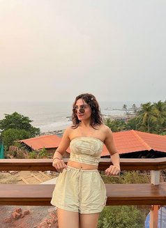 Naira - escort in Bangalore Photo 2 of 4