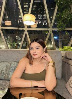 Naira - escort in Kolkata Photo 5 of 6