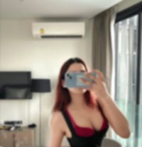 𝗣𝗿𝗮𝗰𝗵𝗶 𝗖𝗮𝗺 𝗤𝘂𝗲𝗲𝗻 &𝗠𝗲𝗲𝘁 - escort in Bangalore Photo 11 of 12