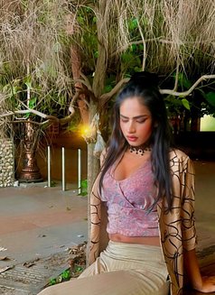 Naira - Transsexual escort in New Delhi Photo 4 of 4