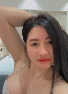 Naira lady Thai - masseuse in Riyadh Photo 1 of 7