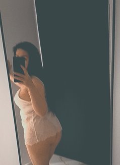 Naira πΉπ - escort in Riyadh Photo 11 of 12