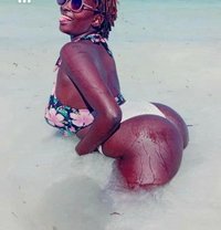 Lilac - escort in Mombasa
