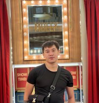 Naithan hard top - Acompañantes masculino in Manila