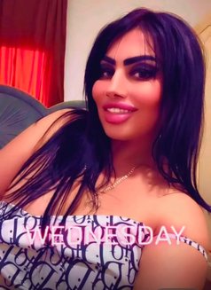 Najma - escort in Muscat Photo 15 of 18