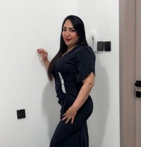 Najwa Vip - escort in Muscat Photo 5 of 9