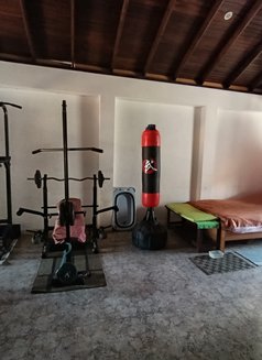 Naked Gym - Acompañantes masculino in Colombo Photo 4 of 4