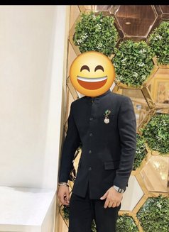 Nakhul Chaudhary - Acompañantes masculino in New Delhi Photo 1 of 2