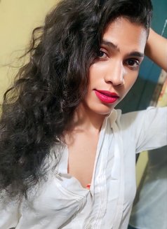 Nakshatra - Acompañantes transexual in Chennai Photo 2 of 4