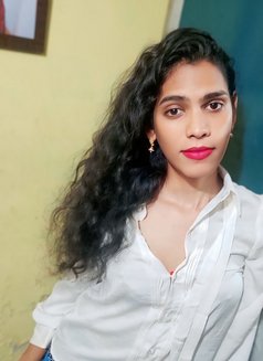 Nakshatra - Acompañantes transexual in Chennai Photo 3 of 4