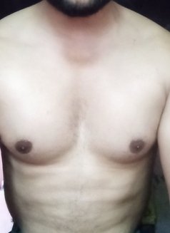 Nakul - Acompañantes masculino in New Delhi Photo 2 of 2