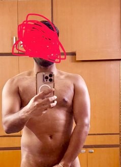 Nakul Sharma - Male escort in New Delhi Photo 1 of 2