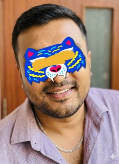 Nalaka Kumara - Male escort in Colombo Photo 4 of 4