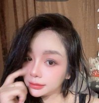 ros - escort in Muscat