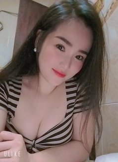 Naliea new girl outcall 24/24 - puta in Ajmān Photo 4 of 12