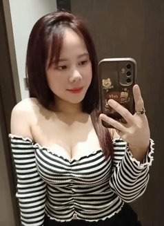 Naliea new girl outcall 24/24 - puta in Ajmān Photo 10 of 12
