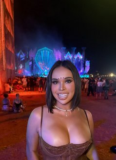 Nalinda - Acompañante transexual in Phuket Photo 8 of 8