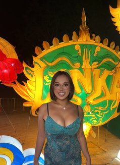 Nalinda - Transsexual companion in Phuket Photo 6 of 6