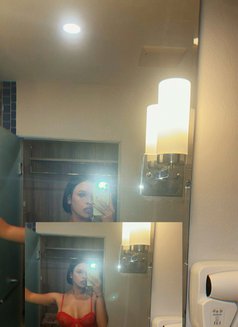 Nalinda - Transsexual companion in Phuket Photo 9 of 9