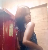 Nalla Versa Camshow - Transsexual escort in Cebu City