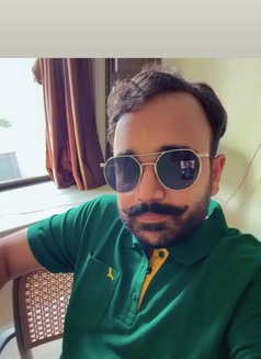 Naman - Male escort in Mumbai Photo 2 of 4