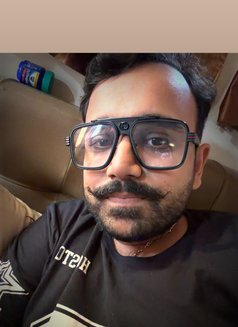 Naman - Male escort in Mumbai Photo 3 of 4