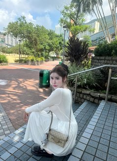 Namfon - escort in Taipei Photo 5 of 7