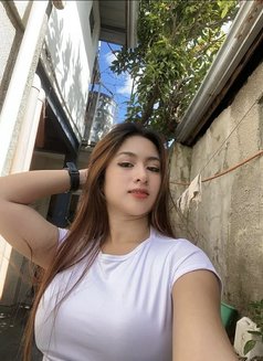 Nami - escort in Al Manama Photo 2 of 5