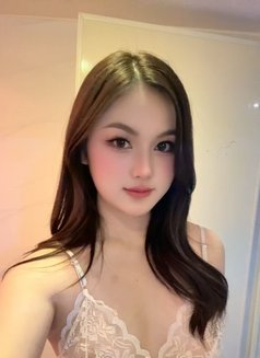 Nami - escort in Osaka Photo 3 of 17