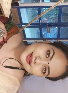 Jenny rozario - escort in Mumbai Photo 2 of 5