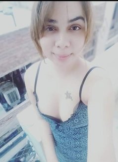 Namrita - Transsexual escort in New Delhi Photo 1 of 7