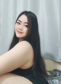 Nana Alkhuwair - escort in Muscat Photo 9 of 12