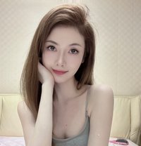 Jiangnan girl Yingying - puta in Shanghai