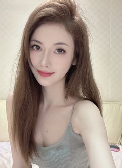 Jiangnan girl Yingying - escort in Shanghai Photo 3 of 6