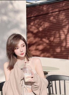 Nana - escort in Shanghai Photo 1 of 4