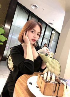 Nana - escort in Manila Photo 5 of 6