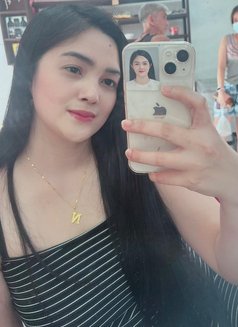 Nana - escort in Manila Photo 2 of 7